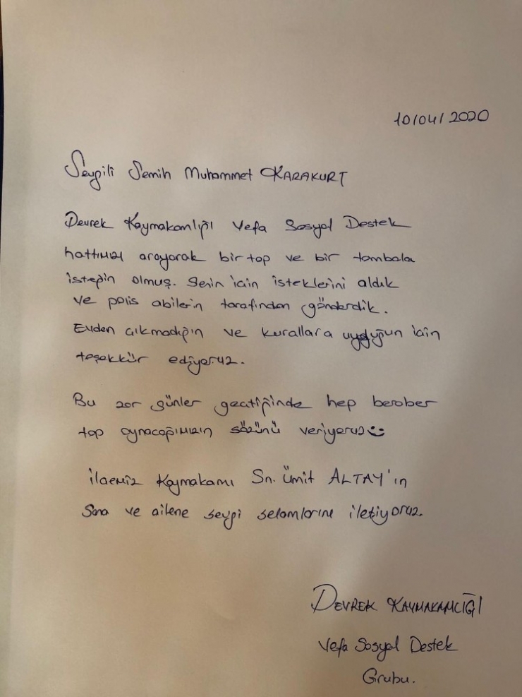 Küçük Muhammet, Vefa Destekten Top Ve Tombala İstedi