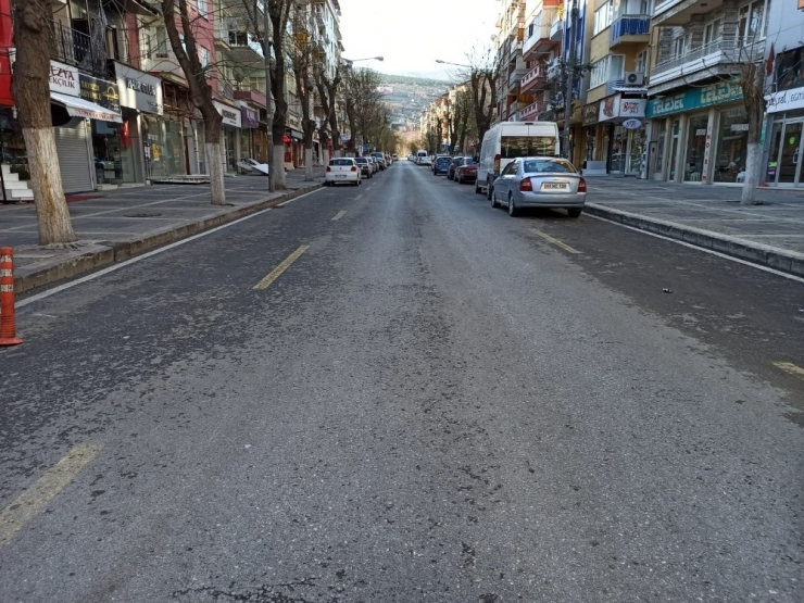 Malatya’da Cadde Ve Sokaklar Boş Kaldı