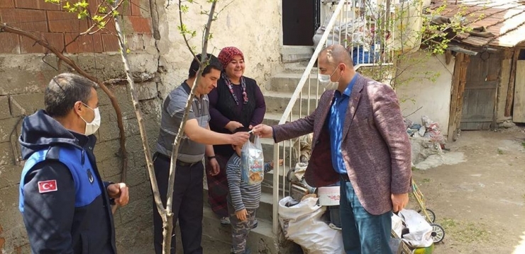 Başkan Vatandaşları Yalnız Bırakmadı