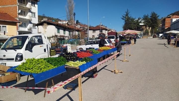 Dodurga Belediyesi Pazar Yerindeki Tedbirleri Arttırdı