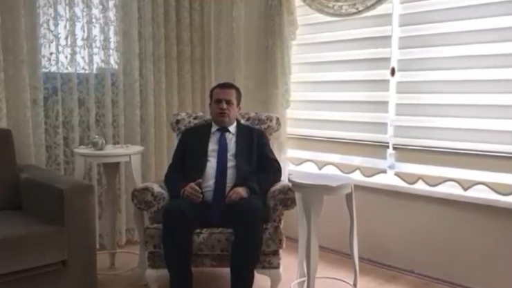 Öğretmenlerden ’Evde Kal’ Şarkısı