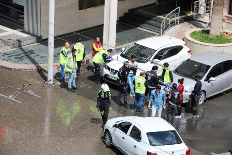 "Yaşasın Özgürlük" Diyerek Sokağa Çıktı, 3 Bin 150 Lira Ceza Yedi