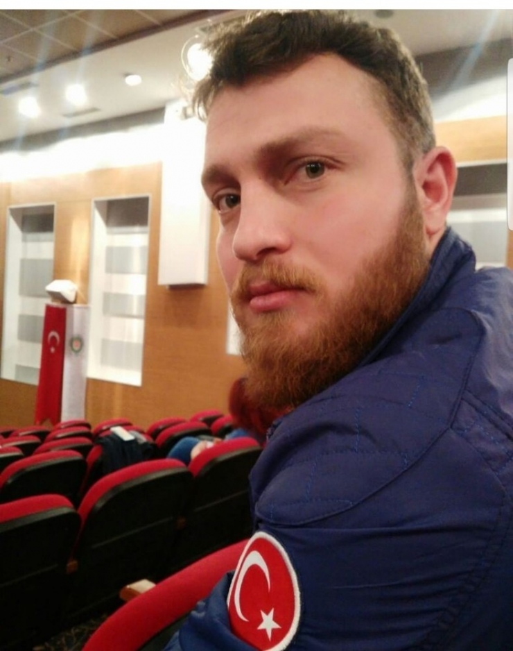 Kaza Kurşunuyla Şehit Olan Polisin Acı Haberi Ailesine Ulaştı