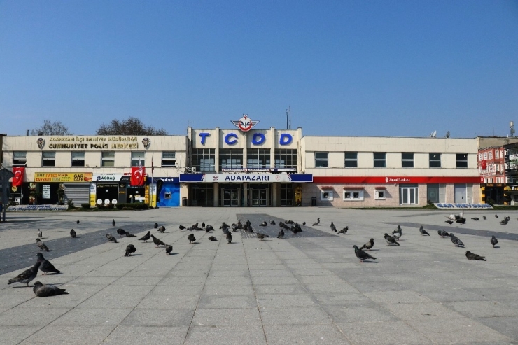 Sokağa Çıkma Yasağının İlk Gününde Sakarya’da Sokaklar Sessizliğe Büründü