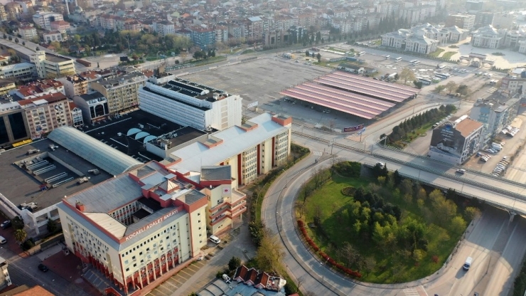 Yeni Güne Uyanan Kocaeli’de Sokaklar Sessizliğe Büründü