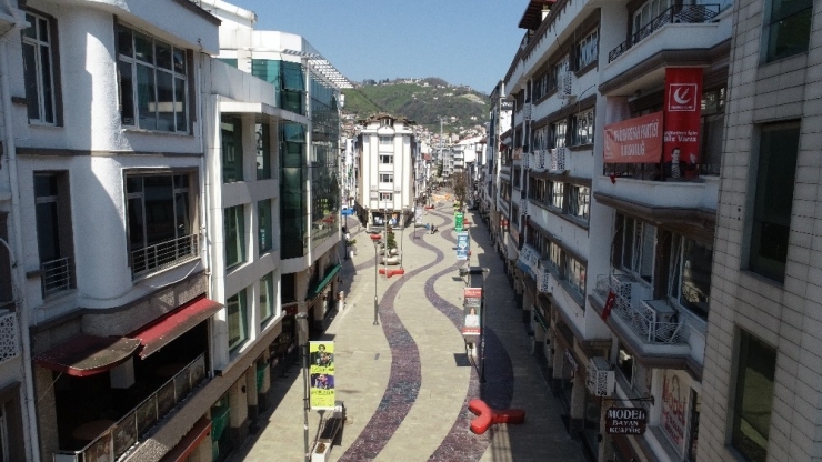 Ordu’da Yasağın Ardından Sokaklar Issız Kaldı