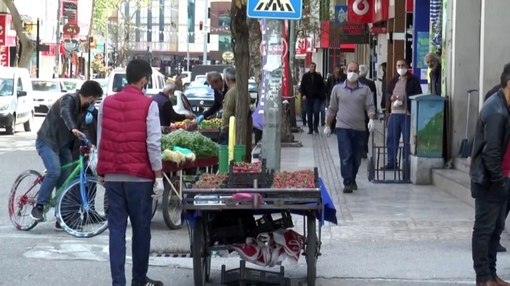 Adıyamanlılar Güneşli Havayı Fırsat Bildi