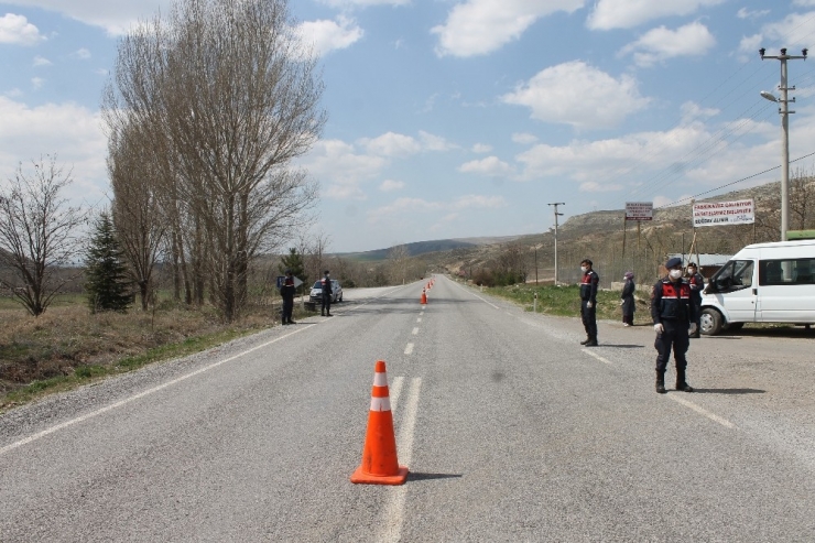 Yapraklı İlçesine Giriş Çıkışlar Durduruldu