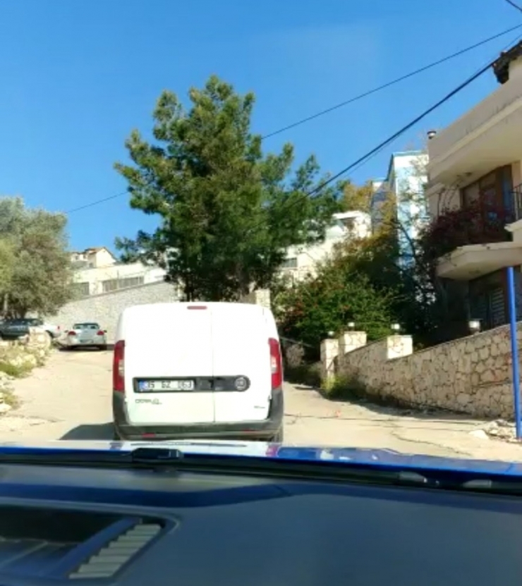 Ekmekçilerin Gülümseten "Ekmekçi Geldi" Anonsları