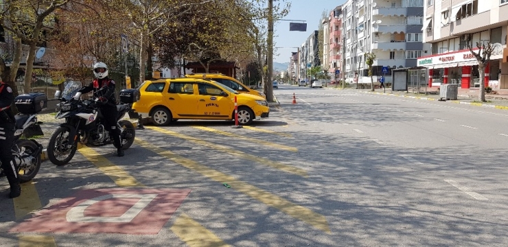 Sokağa Çıkanlara Ceza Yazıldı