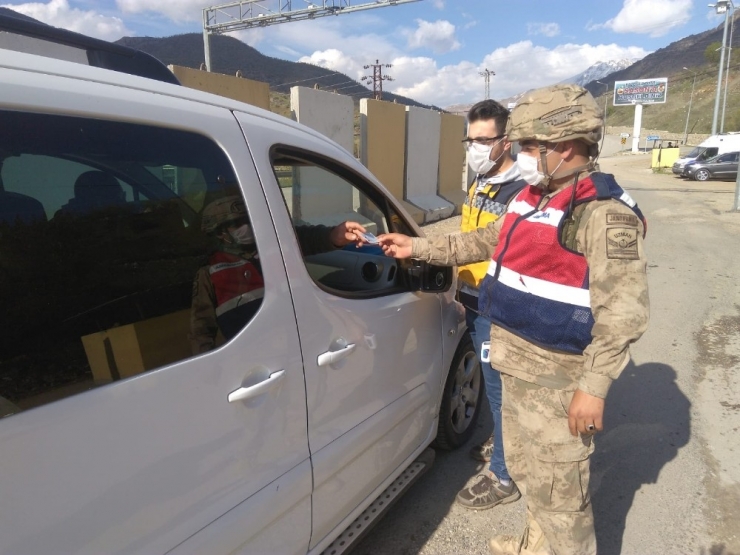 Sason’da Bir Köy Ve İki Bina Karantinaya Alındı