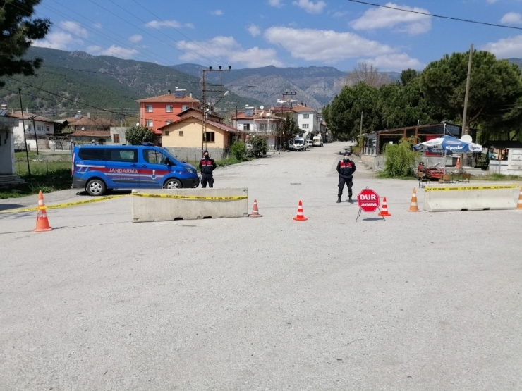 Karantinaya Alınan Yerleşim Yerlerinde Sessizlik Hakim