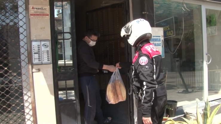 Yunus Timleri Ekmeksiz Kalan Ailenin İmdadına Yetişti