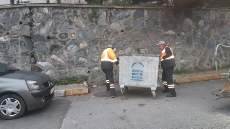 Eyüpsultan’da Dezenfekte Çalışmaları Devam Ediyor