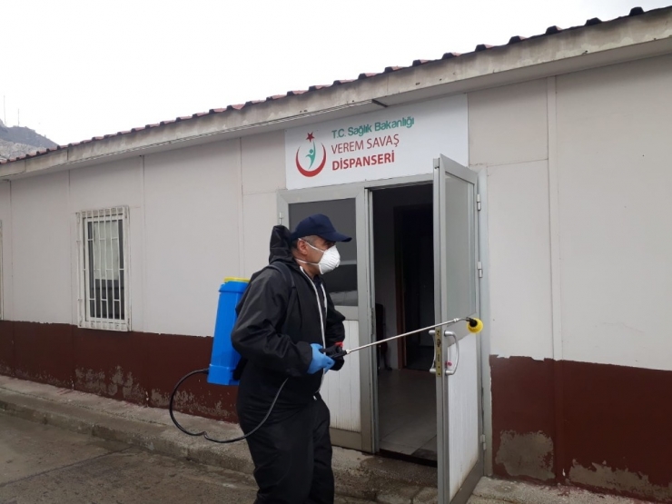 Hakkari’de Dezenfekte Çalışmaları Sürüyor