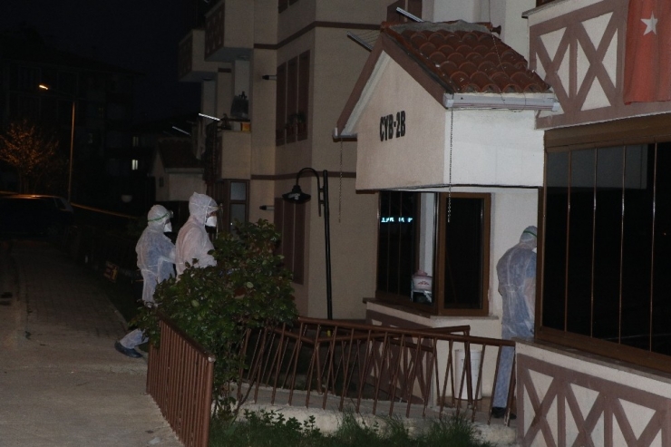 Korona Virüs Çıkan Site Karantinaya Alındı