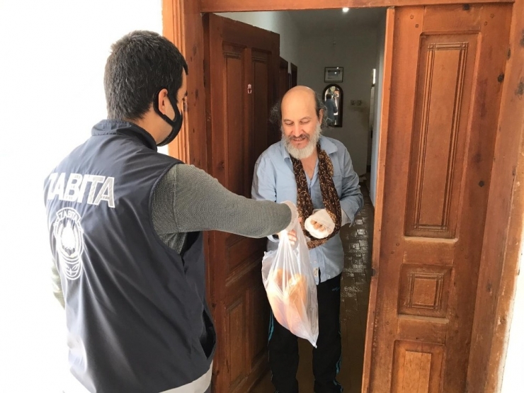 Kaş Belediyesinden Ekmek Servisi