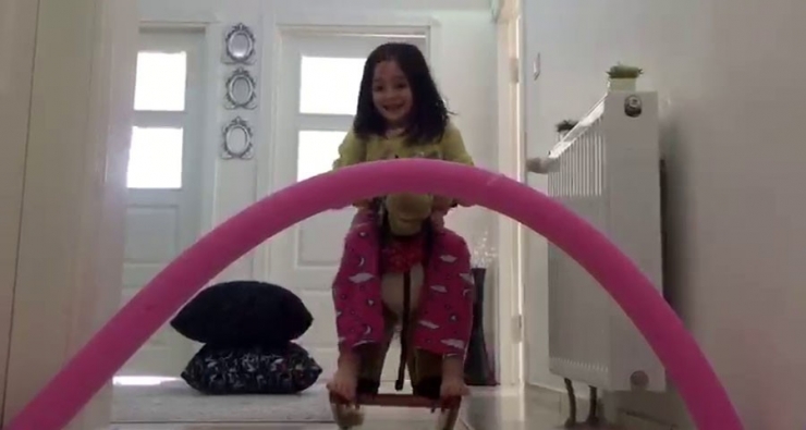 Kayserili Kardeşler Eve Survivor Parkuru Kurdu