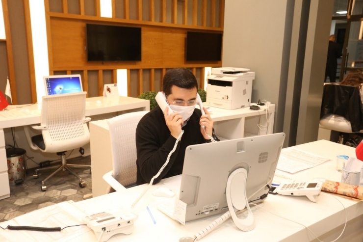 Kim, 7 Gün 24 Saat Çalışıyor