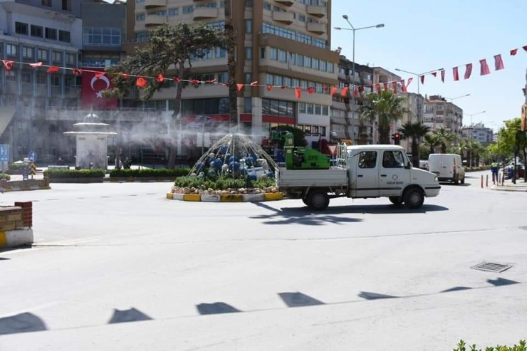 Acil Eylem Planını Devreye Sokan Başkan Özcan 7/24 Sahada