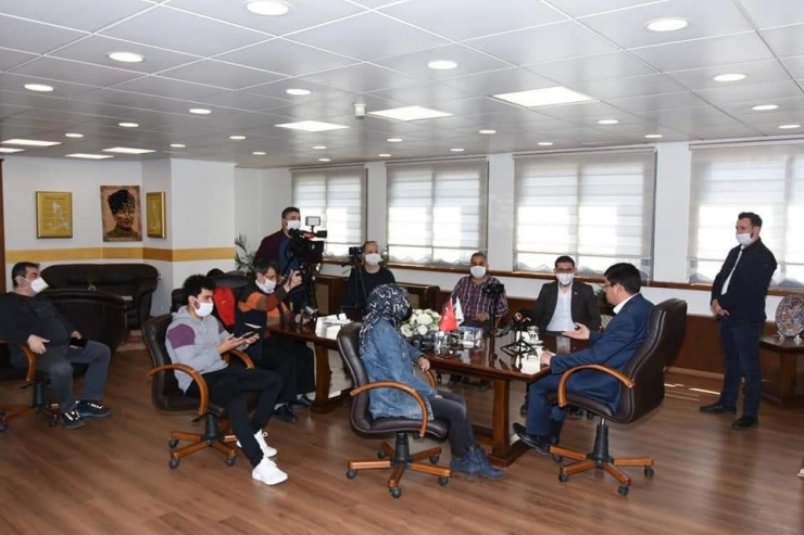 Acil Eylem Planını Devreye Sokan Başkan Özcan 7/24 Sahada