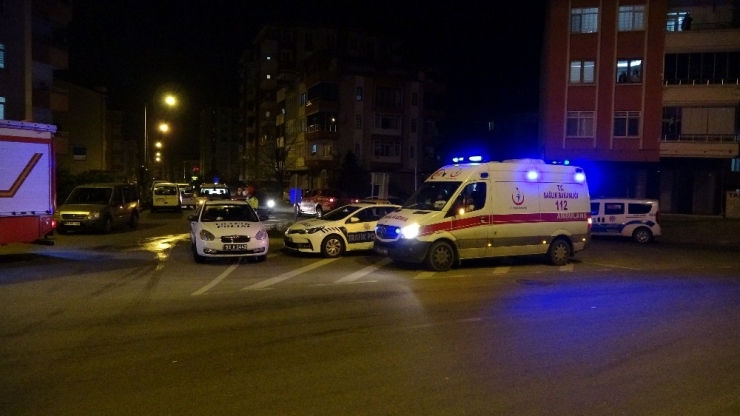 Ordu’da Kontrolden Çıkan Tır 3 Araca Çarpıp Durabildi