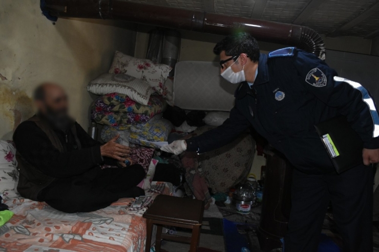 7 Bin Aileye Bin Tl Evlerinde Teslim Edildi