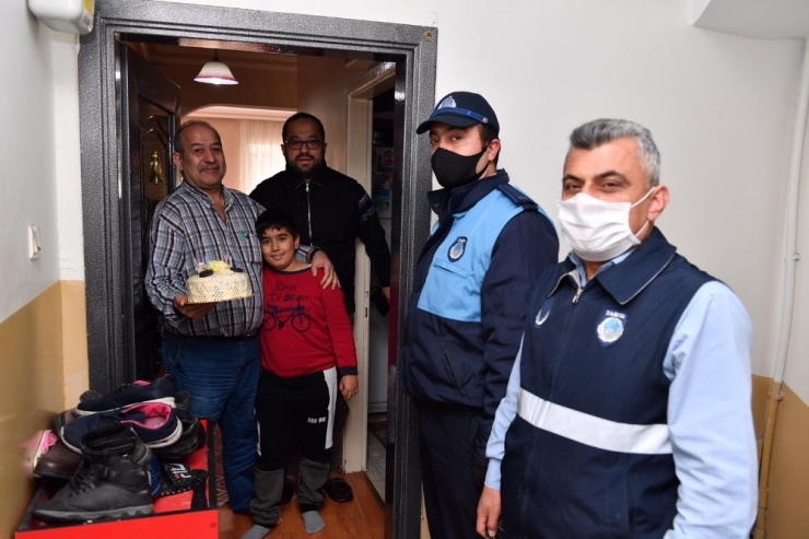 Başkan Yıldız, Küçük Emin’in Dedesi İçin Doğum Günü Pastası Talebine Duyarsız Kalmadı