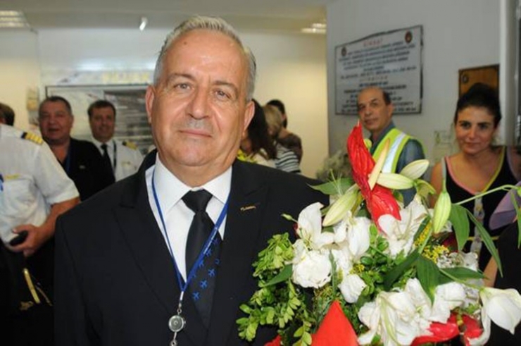 Thy’nin Emekli Kaptan Pilotu Mustafa Özden Türkön, Korona Virüs Nedeniyle Hayatını Kaybetti