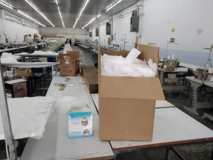 Uşak’ta Kaçak Maske Operasyonu: 7 Gözaltı