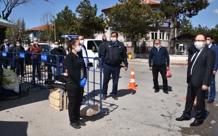 Vali Tutulmaz Korona Virüs Tedbirlerini Yerinde Denetledi