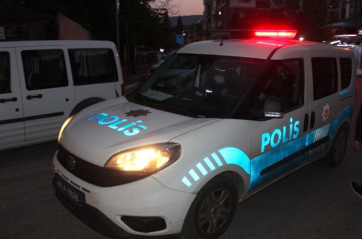 Yasağı İhlal Eden 5 Yabancıya 3 Bin 945 Lira Ceza