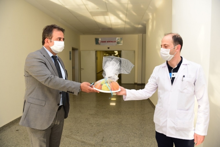 Çorum Belediyesi’nden Sağlık Çalışanlarına Jest