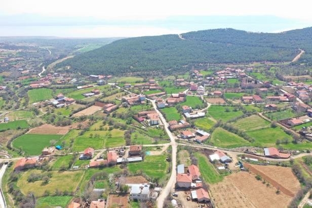 Korona Virüs Vakası Tespit Edilen 406 Nüfuslu Köye Giriş Çıkış Yasaklandı