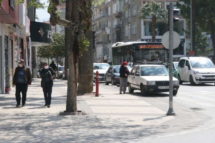 Denizli’de Sokağa Çıkma Yasağını 542 Kişi İhlal Etti