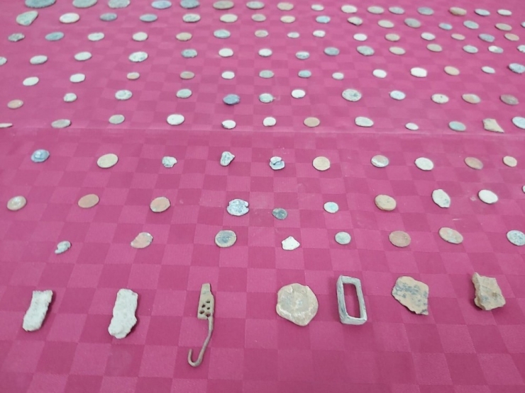 Tarihi Eserleri Jandarmaya Satmaya Çalıştı