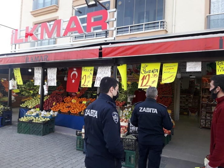 Düzce Belediyesi Zabıta Ekiplerinden Marketlere Denetim