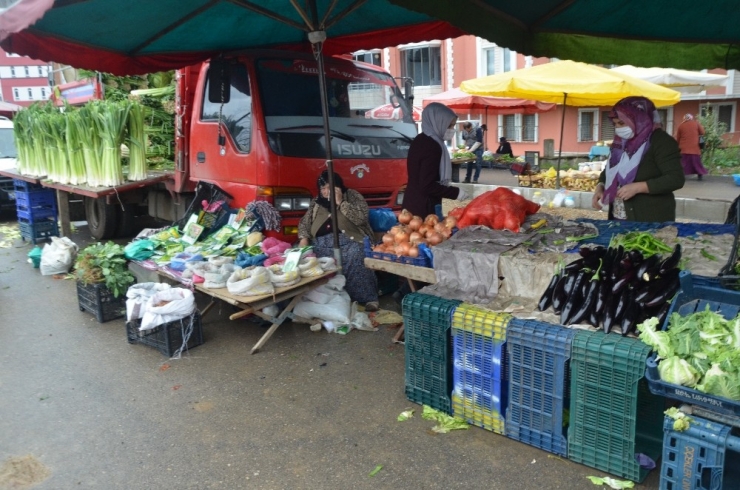 Pazarcılar Yeni Yerinde