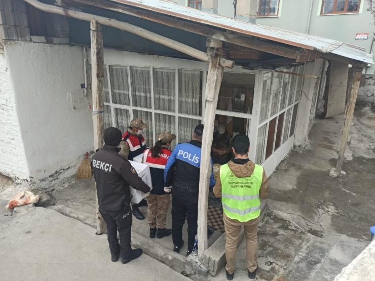 İpekyolu Vefa Sosyal Destek Grubu Çalışmalarına Devam Ediyor