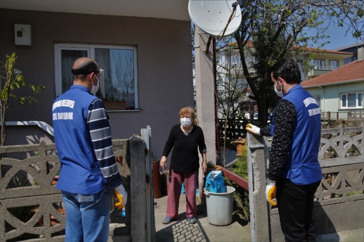 Serdivan Belediyesi İhtiyaç Sahiplerini Yalnız Bırakmıyor