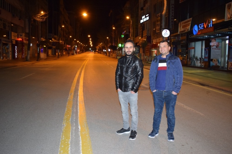 Malatya’da Sokağa Çıkma Yasağının Ardından Caddeler Hareketlendi