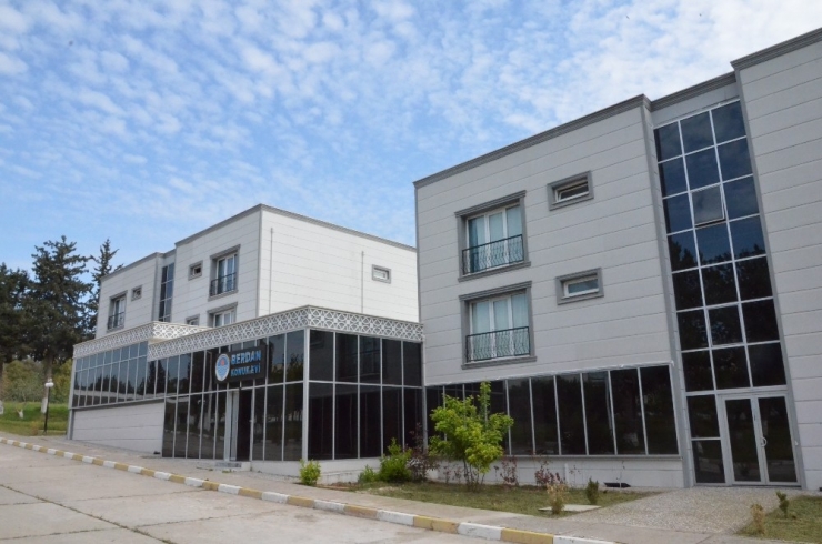 Tarsus’ta 40 Kişilik Konukevi Sağlık Çalışanları İçin Hizmete Açıldı