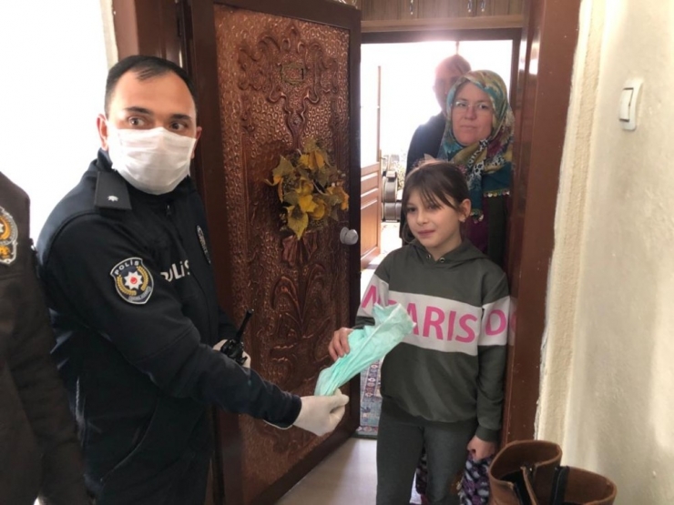 Niğdeli Küçük Elif’ten Büyük Davranış