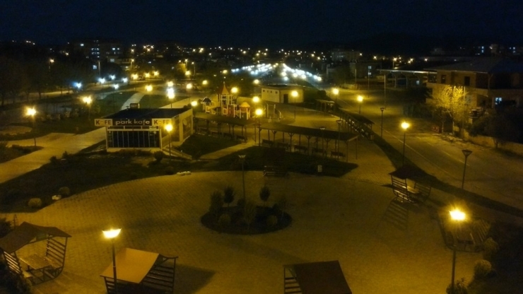 Nurdağı’nda Yasağa Uyuldu Sokaklar Boşaldı