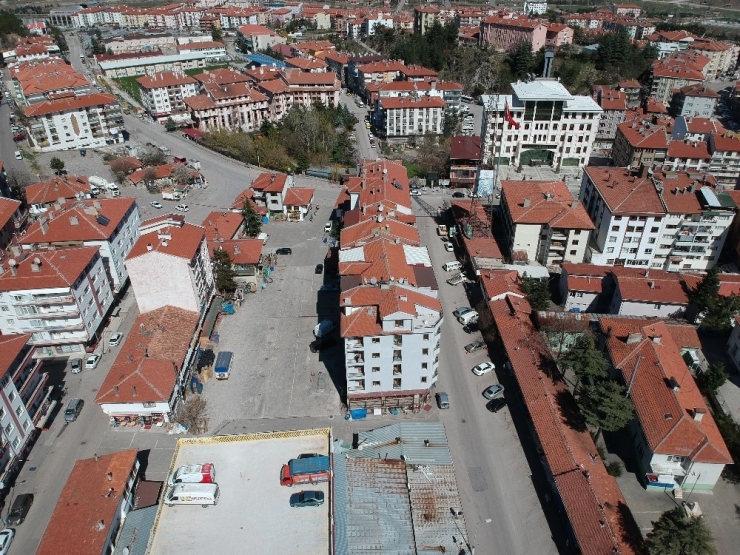 Kızılcahamam Sokağa Çıkma Yasağına Uydu