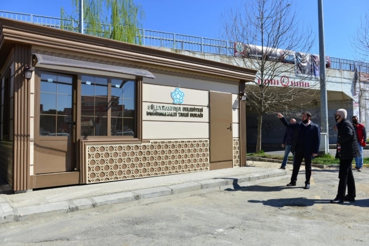 Süleymanpaşa Belediyesi Taksi Duraklarını Yenilemeye Başladı