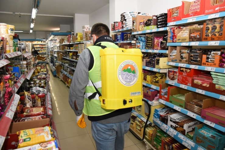 Toroslar’da Dezenfeksiyon Çalışmaları Aralıksız Sürüyor