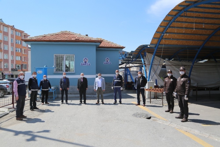 Develi’de İlçe Protokolünden Sebze-meyve Pazarına Denetim