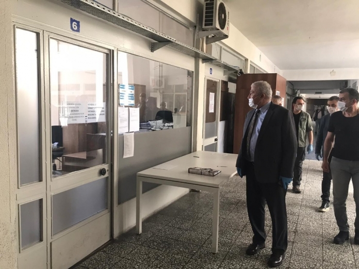 Başkan Atay’dan Sosyal Mesafe Hassasiyeti