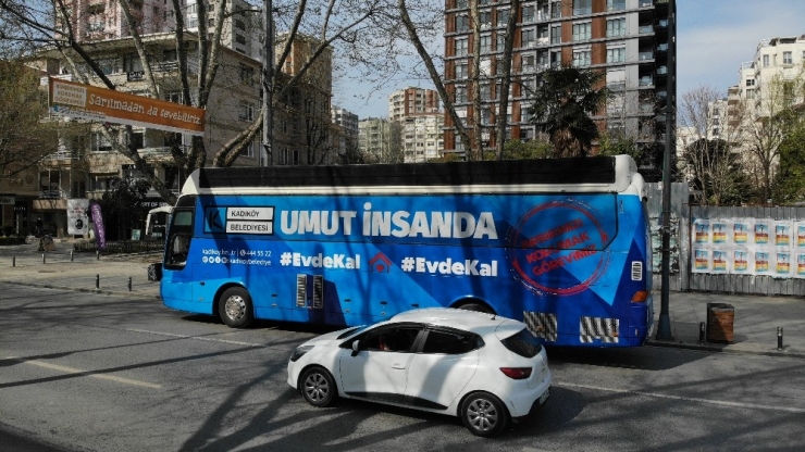 Bağdat Caddesi’nde Pes Dedirten Görüntüye Belediye Ekiplerinden Otobüsten Anonsla Uyarı